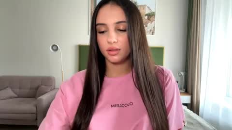 Miss Mia online show from May 27, 1:08 pm