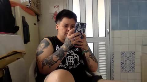 Danny and Ale online show from February 9, 3:36 pm