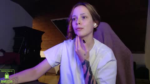 Valou online show from October 2, 8:47 pm