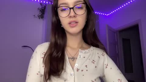 Alice  Before pvt write to me in PM  online show from December 12, 9:15 pm