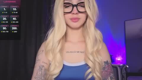 Alice  Before pvt write to me in PM  online show from May 12, 9:43 pm