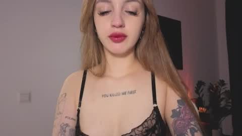 Alice  Before pvt write to me in PM  online show from May 9, 10:12 pm