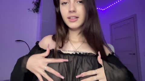 Alice  Before pvt write to me in PM  online show from December 18, 3:55 pm