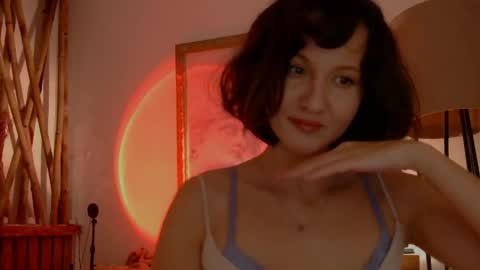 Miya online show from May 17, 1:38 am