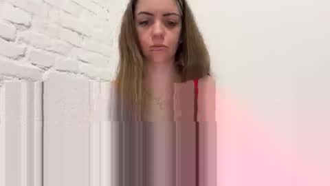 LILU online show from March 9, 3:49 pm