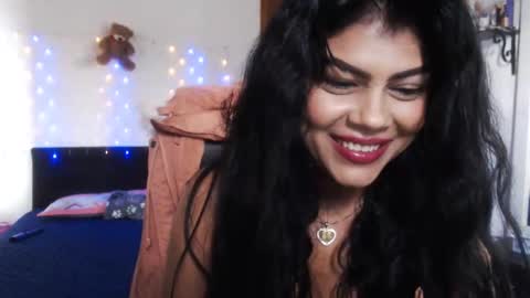 warrior_xena online show from January 25, 10:07 pm