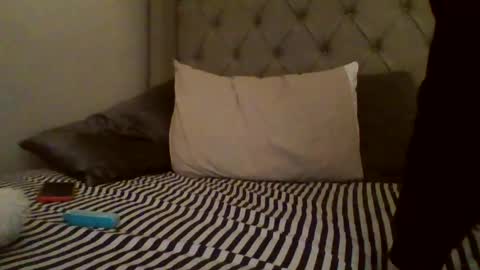 wasiancutie online show from May 8, 2:04 am