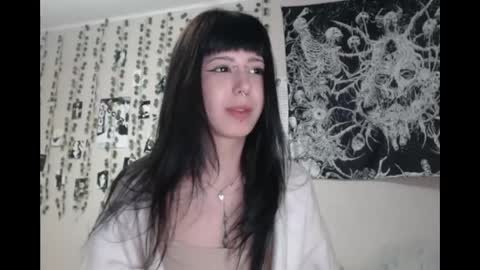 Mina online show from May 13, 3:40 pm