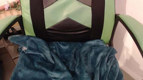 Trixie 3 online show from February 15, 12:11 pm