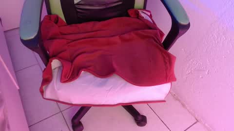 Trixie 3 online show from September 10, 2:28 pm