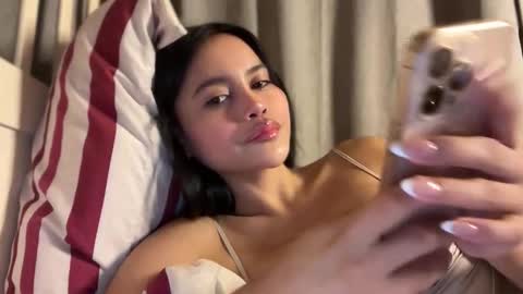 Maggie online show from October 23, 4:57 pm