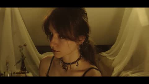 Coraline online show from November 29, 6:34 pm