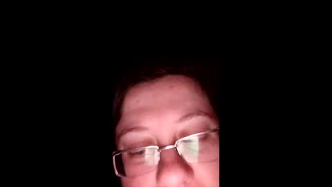 Snapshot of webgirl2 chatting on February 12, 2:03 am Marina online show from February 12, 2:03 am