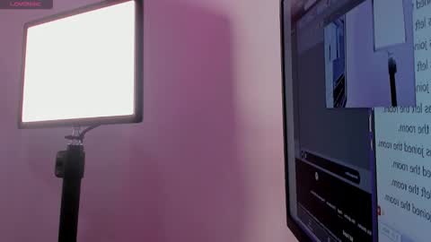 WEN online show from March 25, 12:08 pm