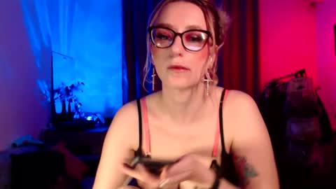 Liza online show from January 10, 7:29 pm