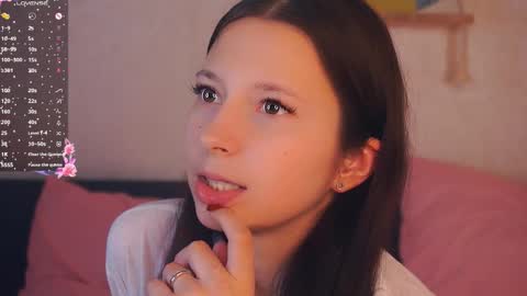 Nora online show from October 27, 7:19 pm