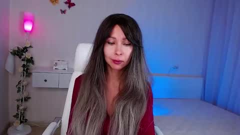 Wendi Foster online show from October 16, 6:21 pm