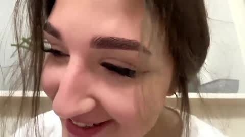 Anna online show from March 30, 4:39 pm