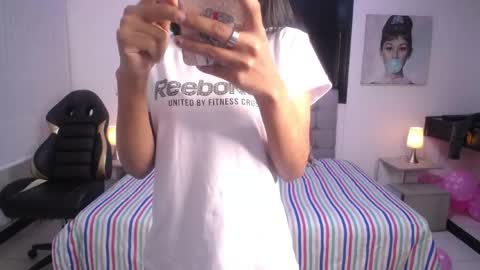 wendy_1_ online show from May 5, 2:14 am