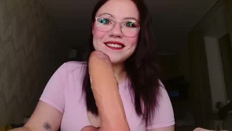 Wendy  online show from November 8, 5:07 pm