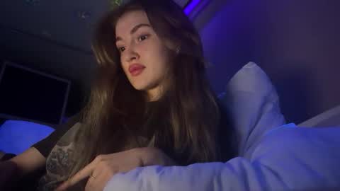Sophie online show from October 10, 11:20 pm