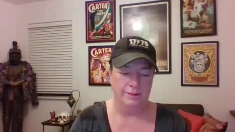 WendyCU online show from April 8, 4:47 am