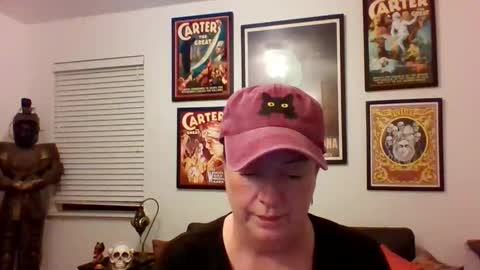 WendyCU online show from May 4, 4:27 am