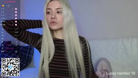 Wendy online show from December 18, 8:13 pm