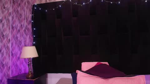 WEN SHENG online show from November 4, 7:19 pm