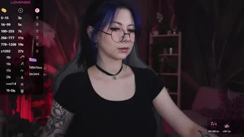 little girl who is always rightLisa online show from May 20, 1:57 am