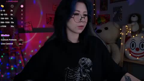 little girl who is always rightLisa online show from May 27, 1:57 am