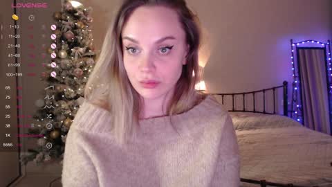Lana online show from December 16, 3:22 pm