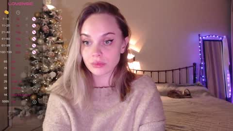 Lana online show from December 13, 2:16 pm