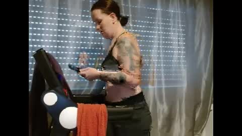 Wetgerman online show from December 4, 10:57 am