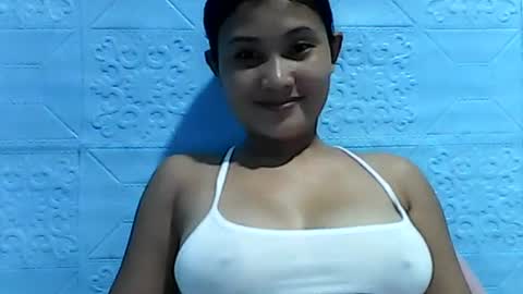 wettyhottie69 online show from July 8, 12:35 am