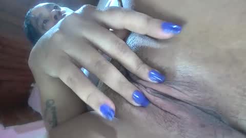 white_sexy_ online show from February 10, 9:47 pm