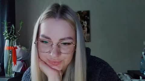 whitehex666 online show from December 20, 9:57 am