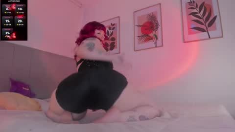 Kitty online show from December 9, 10:41 pm