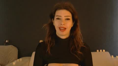 White Queen online show from February 24, 8:57 am