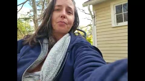 Snapshot of who_is_miss_dior chatting on October 28, 2:34 pm Miss Dior online show from October 28, 2:34 pm