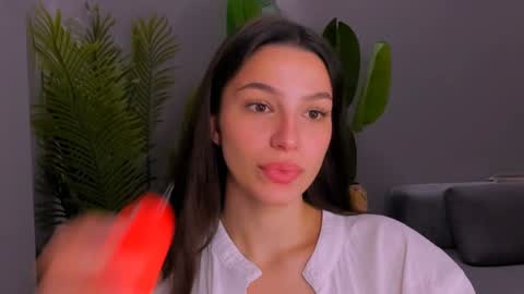 whoislulu online show from February 8, 3:00 pm