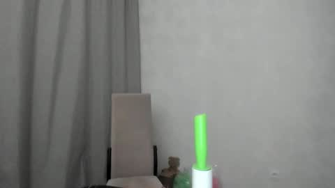 Veronica online show from March 5, 8:48 pm