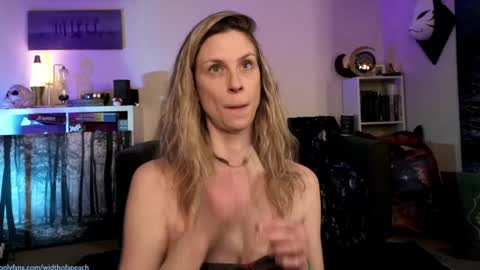 Gretchen online show from January 15, 3:43 am