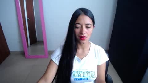 Snapshot of wifhot chatting on February 10, 9:58 pm Ilauren online show from February 10, 9:58 pm