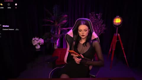 Alice online show from May 23, 4:05 pm
