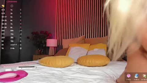 WILD-ANGEL777a online show from November 20, 6:58 am