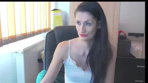 Bea online show from October 24, 6:53 am