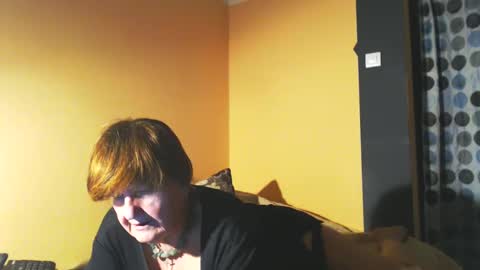 WildRedCat online show from February 2, 11:53 pm