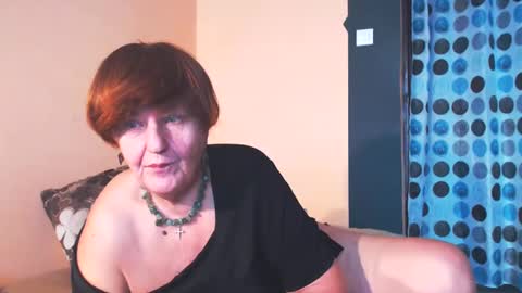 WildRedCat online show from January 29, 12:24 pm