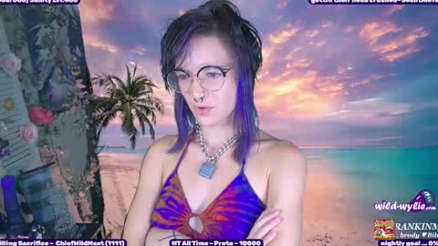 Snapshot of wildwylie chatting on September 9, 2:11 am Wylie Wanderlust online show from September 9, 2:11 am